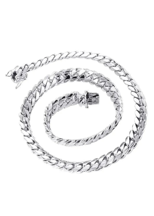 Add Bold Style with Women’s Cuban Chains from Daniel Jewelry NY