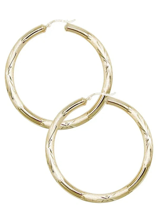 Explore the Latest Hoop Earring Trends at Daniel Jewelry in New York