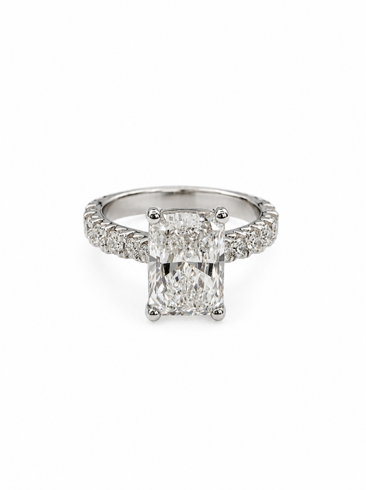 4.85CT E VS1 Radiant Lab Grown Diamond Engagement Ring 14kt